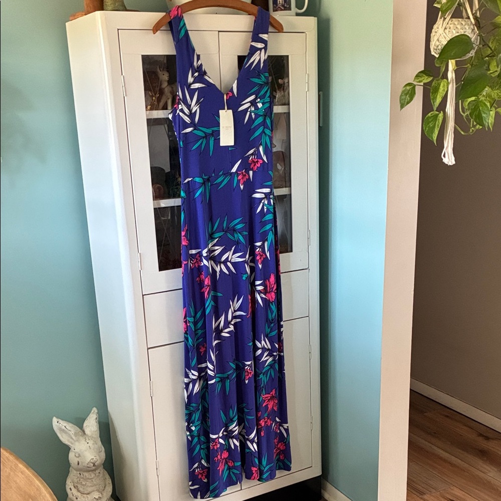St. Tropez West sz L Floral Maxi Dress in Blue and Pink NWT